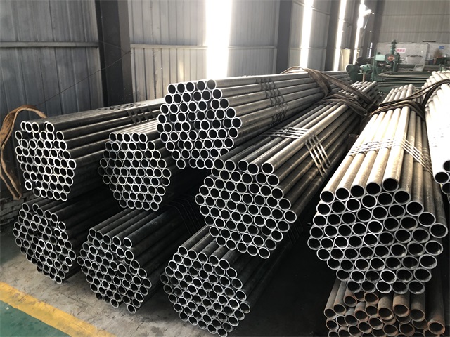 丹东小口径厚壁无缝钢管