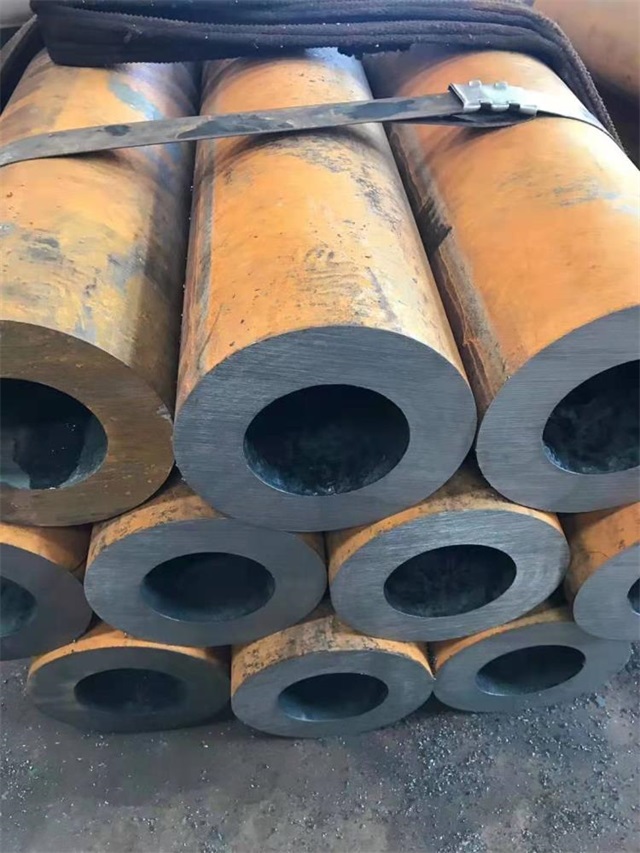 丹东20号厚壁无缝钢管