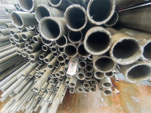 丹东大口径精密无缝钢管