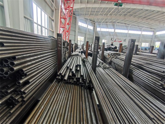 丹东45cr精密无缝钢管