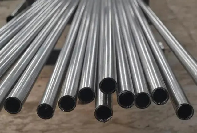 丹东精密无缝钢管质量